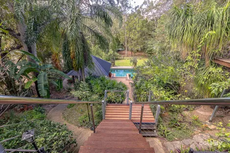 Property photo of 1590 Riverway Drive Kelso QLD 4815
