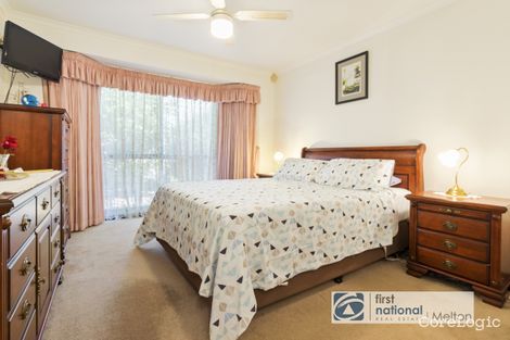 Property photo of 4 Eliana Close Harkness VIC 3337