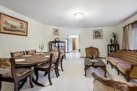 Property photo of 19 Gallery Gate Road Yallambie VIC 3085