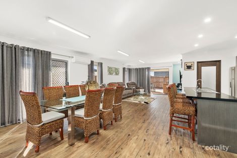 Property photo of 37 Stringybark Street Regents Park QLD 4118