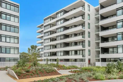 Property photo of 402/1 Dune Walk Woolooware NSW 2230