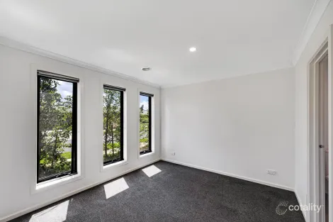 Property photo of 12 Ishtar Street Tarneit VIC 3029