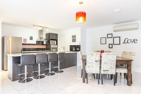 Property photo of 12 Nicholas Close Cameron Park NSW 2285