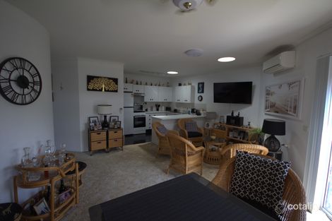 Property photo of 18/15 Lorraine Avenue Berkeley Vale NSW 2261