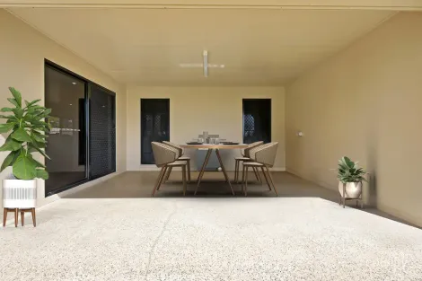 Property photo of 10 Herbert Way Rural View QLD 4740