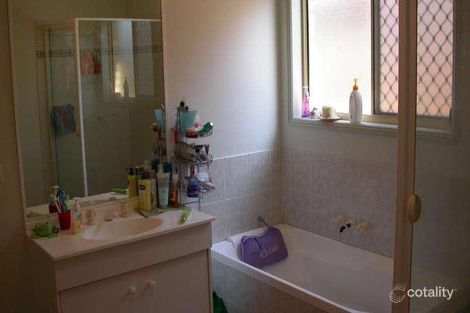 Property photo of 16 Hyde Place Forest Lake QLD 4078