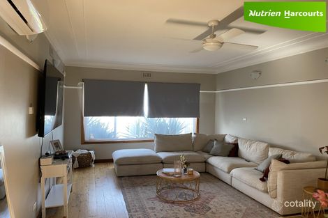 Property photo of 5 Banksia Street Ararat VIC 3377