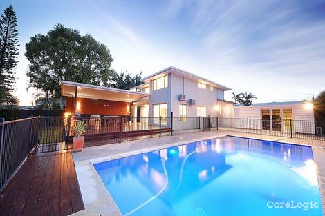 Property photo of 16 Styer Circuit Burleigh Waters QLD 4220