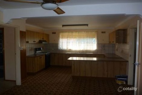 Property photo of 82 Millawa Avenue St Albans VIC 3021