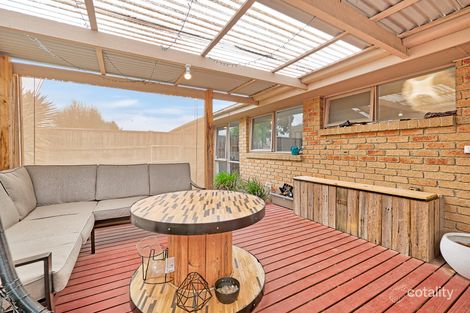 Property photo of 6 Willora Crescent Cranbourne West VIC 3977