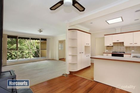Property photo of 30 Kincumber Drive Croydon VIC 3136