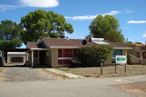 35 Princess St, Merredin, WA 6415