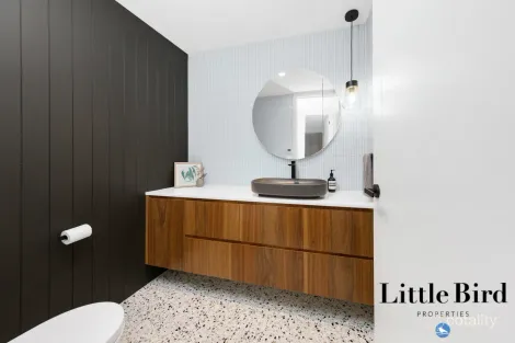 Property photo of 6 Hopetoun Circuit Deakin ACT 2600