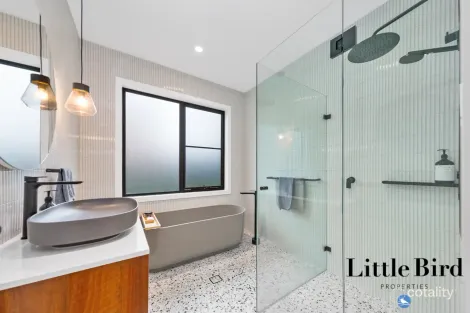 Property photo of 6 Hopetoun Circuit Deakin ACT 2600