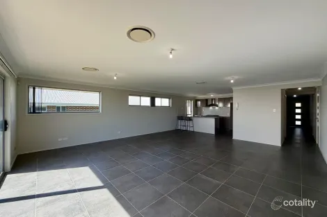Property photo of 9 Adele Close Nowra NSW 2541