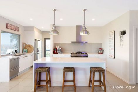 Property photo of 60 The Crest Mirador NSW 2548