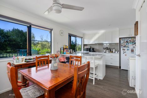 Property photo of 148 Chudleigh Drive Emerald QLD 4720