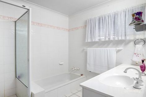 Property photo of 10 Angelina Street Macgregor QLD 4109