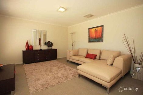 Property photo of 2 Gleeson Place Baranduda VIC 3691
