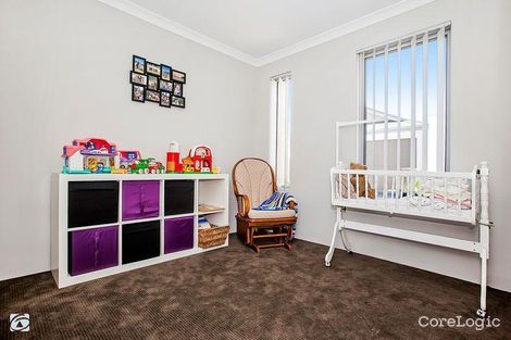 Property photo of 2/15 Peppermint Gardens Aubin Grove WA 6164