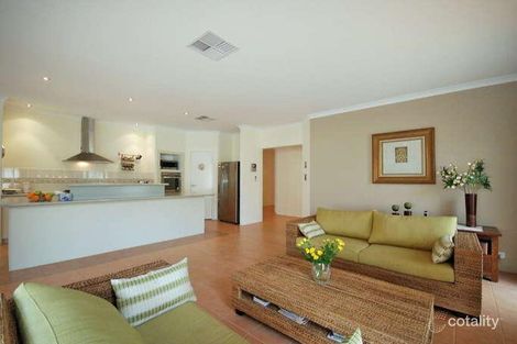 Property photo of 39 Carbine Loop Banksia Grove WA 6031