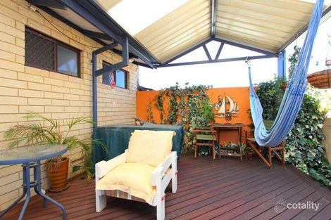 10/2-4 Carrington St, Palmyra, WA 6157