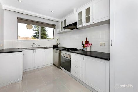 Property photo of 6/32 Royal Avenue Glen Huntly VIC 3163