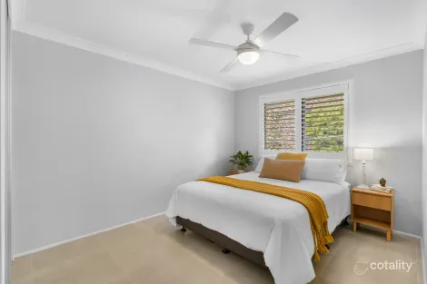 Property photo of 2/14 Kintyre Crescent Banora Point NSW 2486