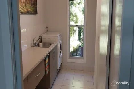 Property photo of 9 Beech Court Woodgate QLD 4660