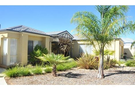 5 Young Ct, Strathfieldsaye, VIC 3551