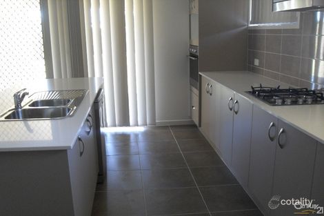 Property photo of 70 Tranquil Drive Wondunna QLD 4655