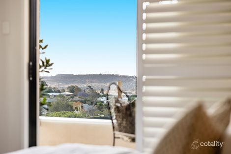 Property photo of 11 John Court Cotswold Hills QLD 4350
