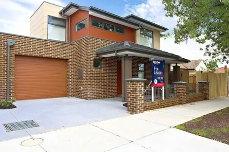 43b Leamington St, Reservoir, VIC 3073