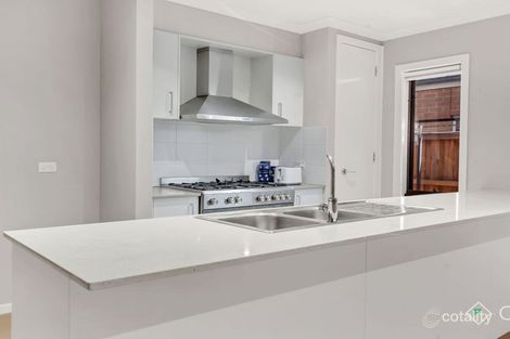 Property photo of 14 Lure Avenue Point Cook VIC 3030