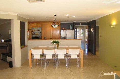 Property photo of 28 Whitecliffe Square Iluka WA 6028