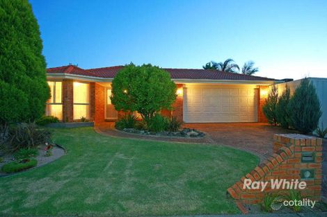 145 Lawless Dr, Cranbourne North, VIC 3977