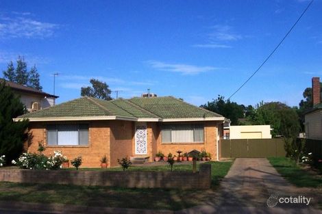 Property photo of 35 Binalong Street Young NSW 2594