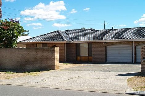 5 Egret St, Stirling, WA 6021