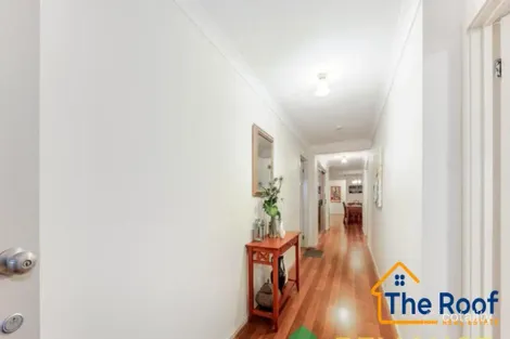 Property photo of 36 Avonmore Way Weir Views VIC 3338