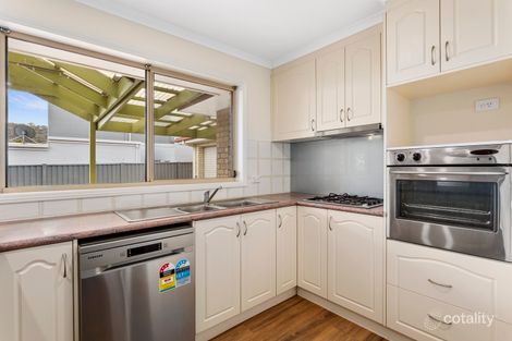 Property photo of 5 Burgan Grove Jerrabomberra NSW 2619