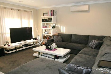 Property photo of 3 Lantana Place Orange NSW 2800