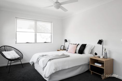 Property photo of 84 Englefield Road Oxley QLD 4075