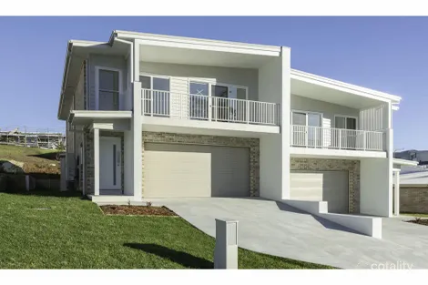 Property photo of 39 Silk Crescent Diamond Beach NSW 2430