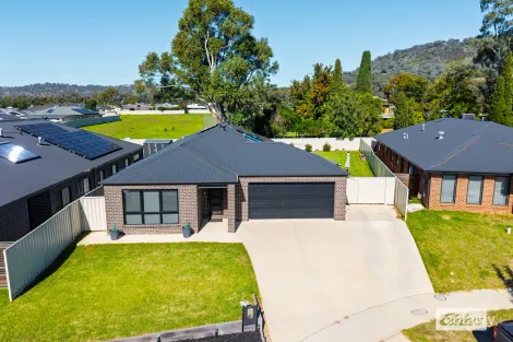 11 Saxby Ct, West Wodonga, VIC 3690
