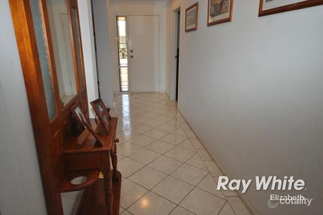 Property photo of 4 Gluford Court Andrews Farm SA 5114