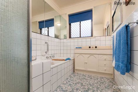 Property photo of 48 Oberon Avenue St Albans VIC 3021