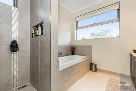 Property photo of 2/9 Norwich Street Boronia VIC 3155