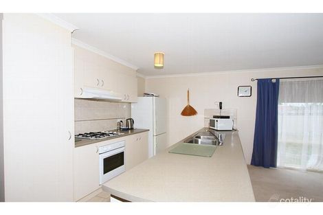 Property photo of 26 Foxglove Lane Craigieburn VIC 3064