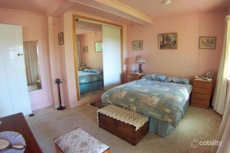 Property photo of 46 Burnham Road Bardon QLD 4065