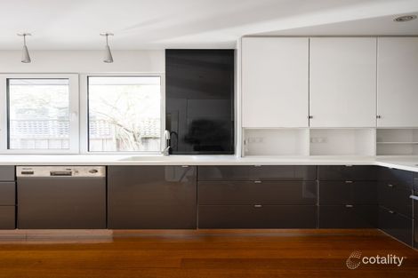 Property photo of 1/11 Highbury Grove Kew VIC 3101